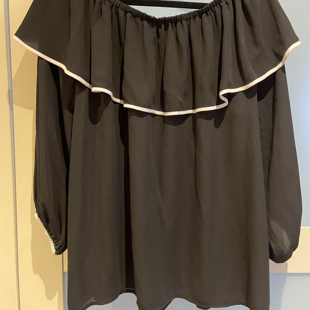 Vince Camuto Off the Shoulder Black Ruffle Top
